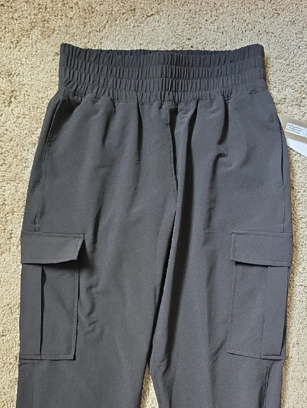 32 Cool black cargo